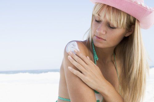 Las mejores cremas solares faciales y corporales para el verano